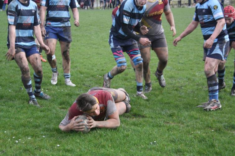 Bryn Thomas scores for Crymych