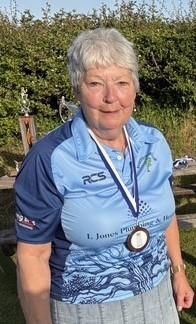 Gwynneth Johns - Bowl scoring trophy at last - and lovely tribute to Emma Richards