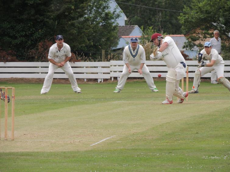 Gary Phillips (Llangwm)