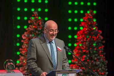 Presenter Bill Carne
