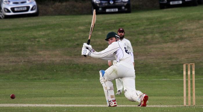 Geraint Jones hit a superb  124 for Whitland