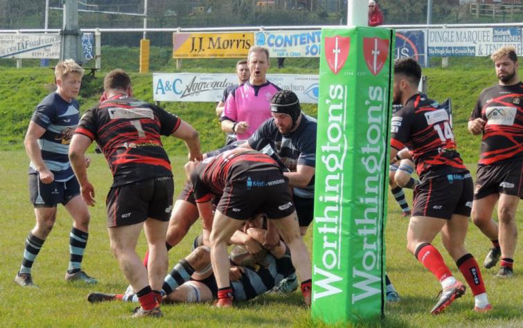 Narberth go close but are denied