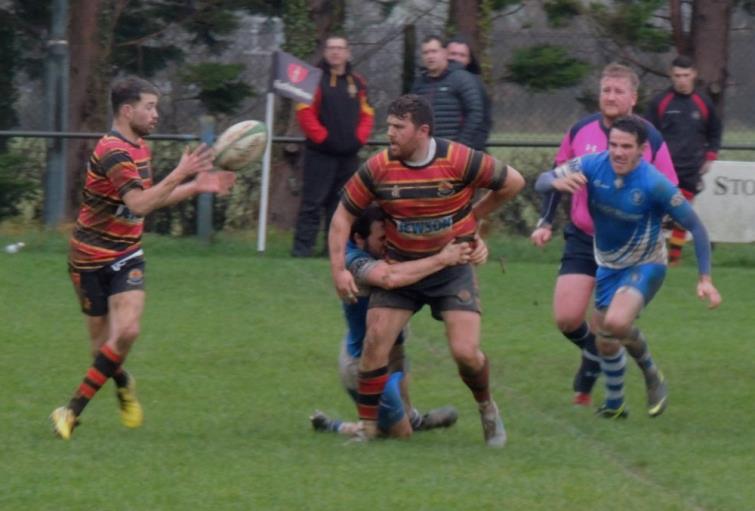 Cardigan mount an attack against The Blues