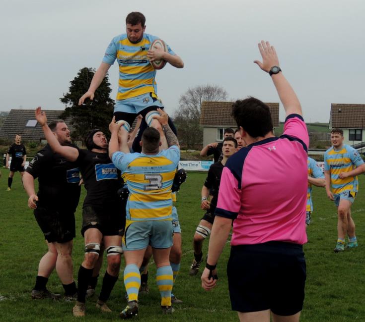 Laugharne seal lineout possession