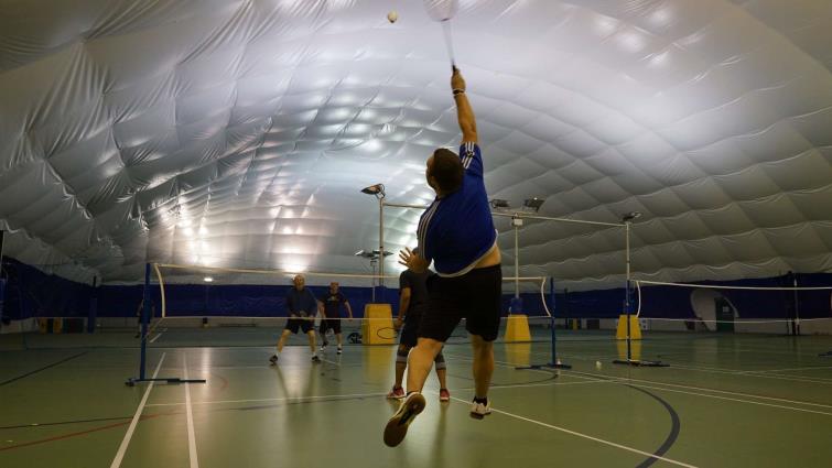 Dan Jenkins smashing in full flight