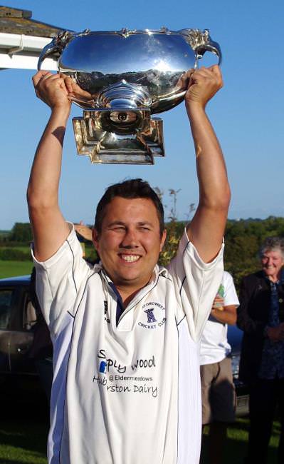 Town triumph as Cresselly struggle