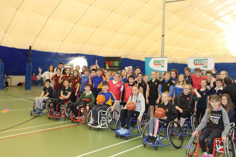 All of the competitors who played in the Pembrokeshire IZB event.