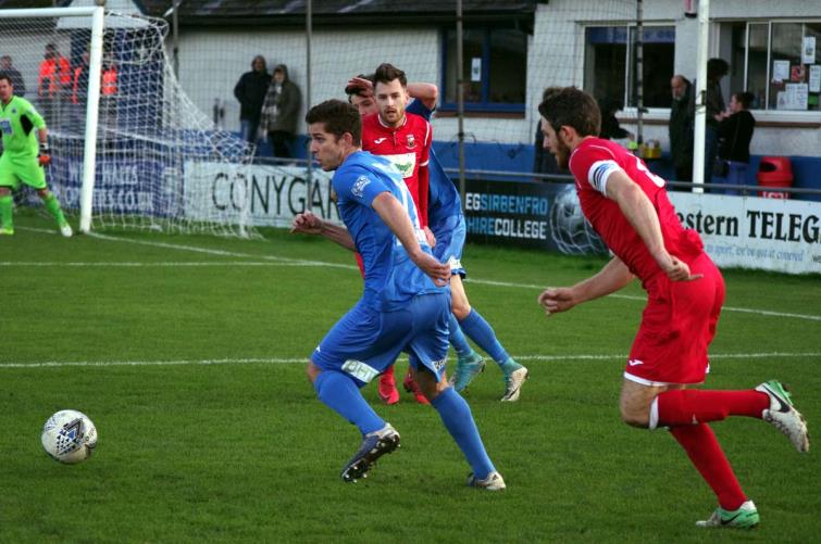 Elliot Thomas scored Bluebirds winner
