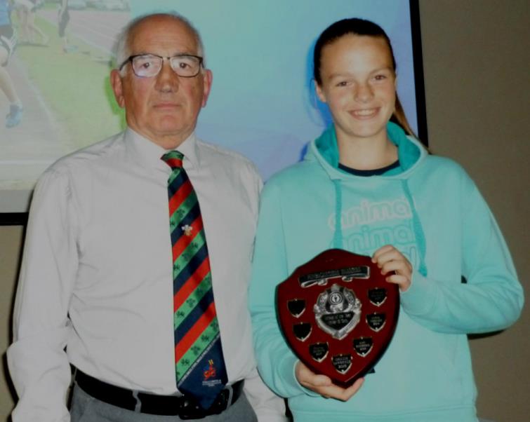 Flavia Jenkins with her award