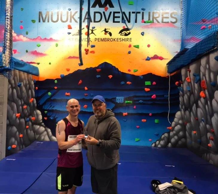 10k winner Fraser Watson with Fintan Godkin of MUUK
