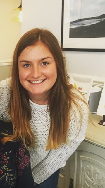 Holly Couzens 