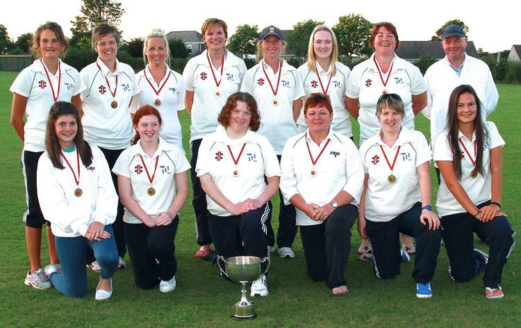 Hook Ladies complete cracking double