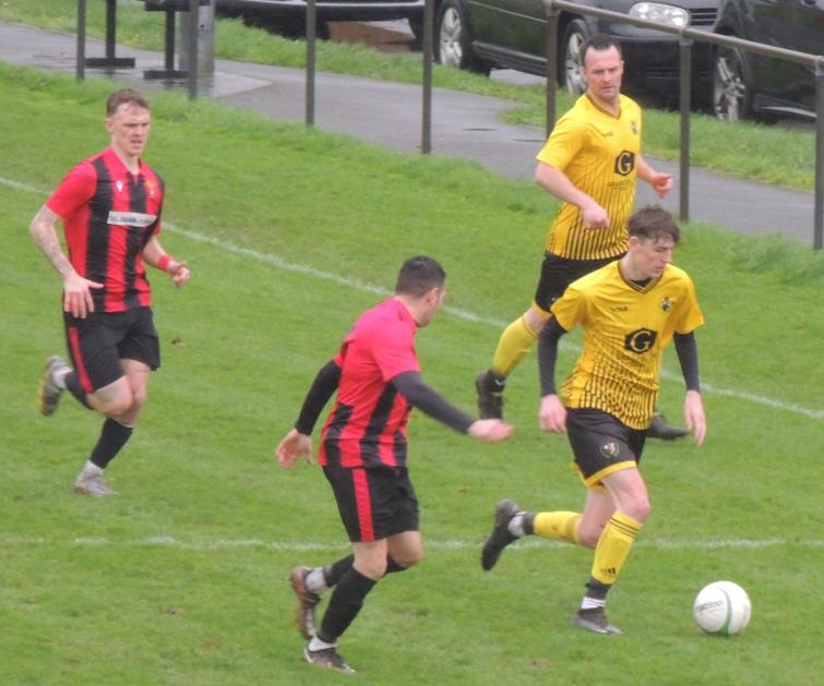 Herbrandston look to attack. Picture Bill Carne