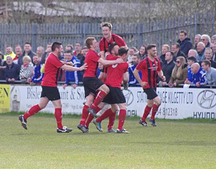 Senior Cup Final in action pictures
