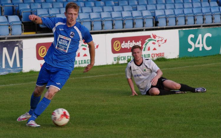 Rhys Dalling scored a late winner for Haverfordwest County at Ton Pentre
