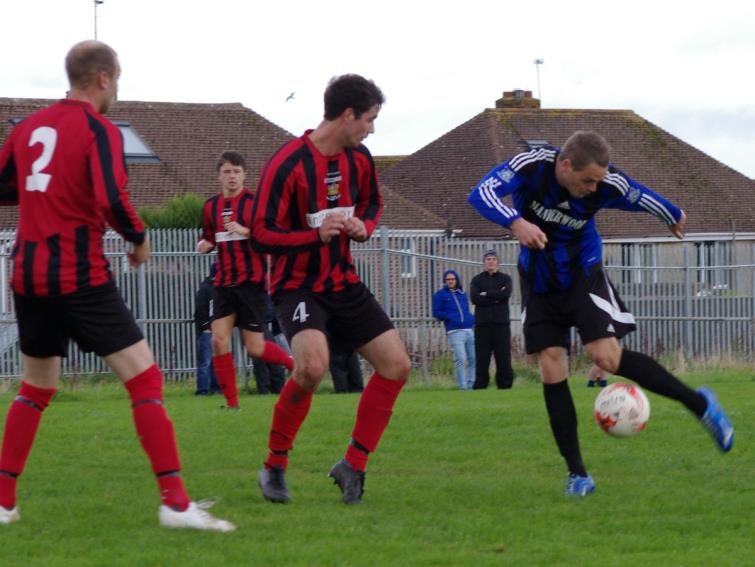 Nicky Woodrow scored a brilliant hat-trick for Hakin United
