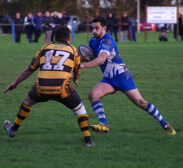 Scott Candler looks to break on the outside