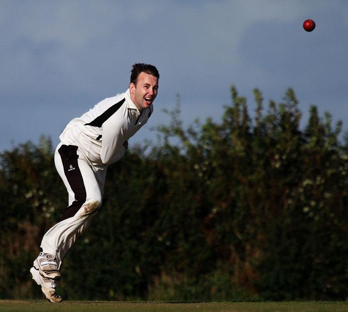 Patrick Bellerby bowls