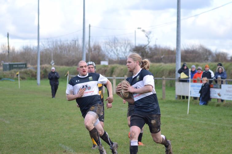 PD Quins grab a try