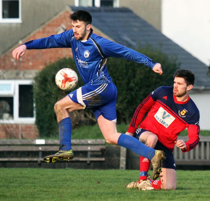 Narberth attack at Carew. Picture by Susan McKehon