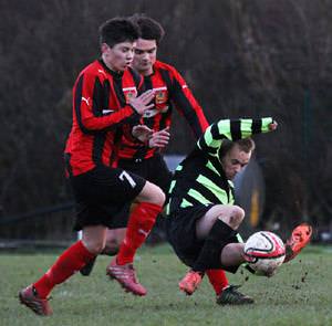 Vikings are back on track as bad weather fails to stop to flight action