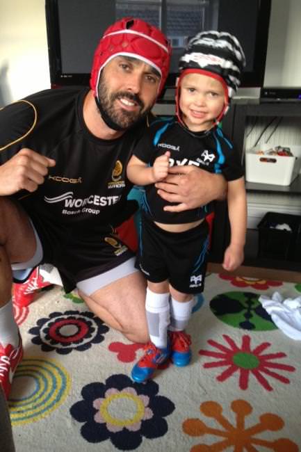 Jonathan Thomas is forced to retire on medical grounds