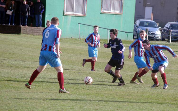 Vikings and Seasiders stroll into the last eight of the cup