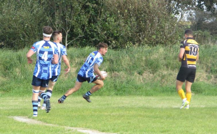 Jonathan Gosling scores for St Clears