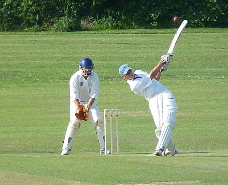 Jon Strawbridge cracked a quick-fire 59 for Llanrhian