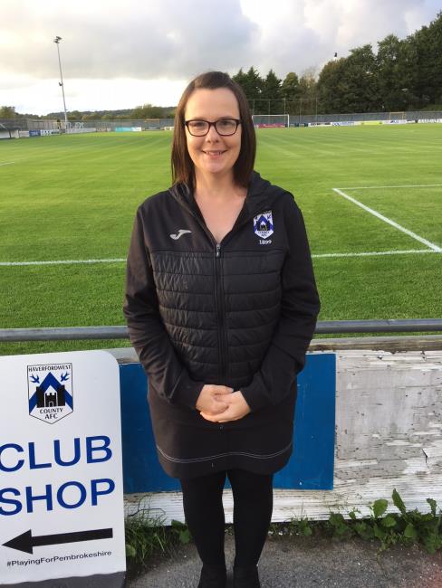 Julie Le-Grice at Bridge Meadow Stadium