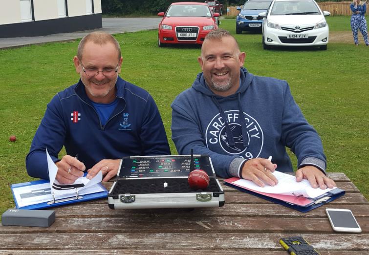 Scorers Jonathan Willington and Julian Arthur