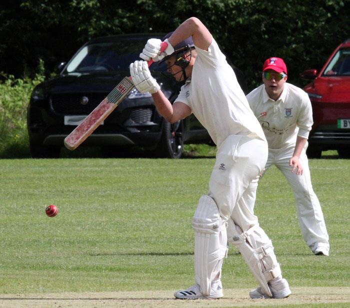 Loui Davies batting for Narberth