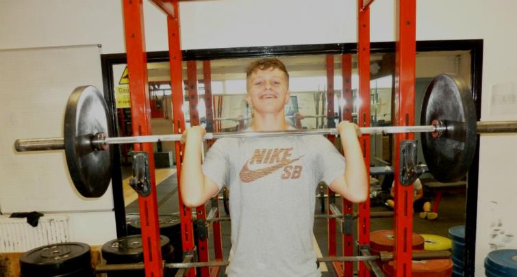 Louis Thomas presses