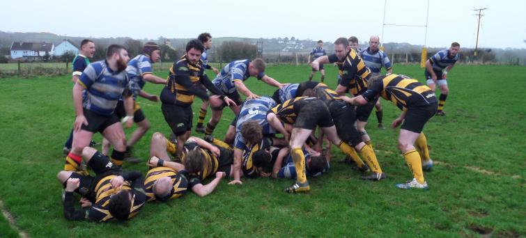 PHOTO: Saints and Wasps packs go head to head
