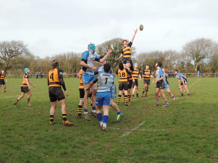 Llangwm win this lineout through Arwyn Loughlin