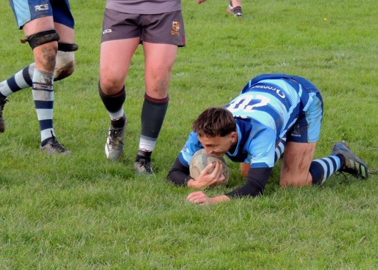 Llew Jones scores. Picture Bill Carne