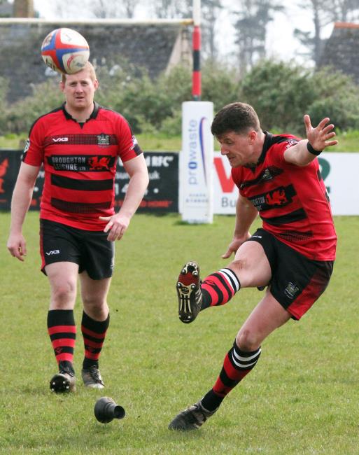 Lloyd Thomas - kicked Tenby to victory