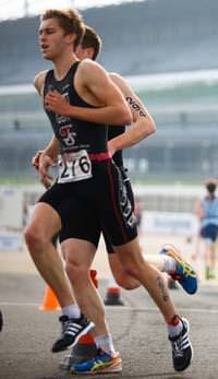 Triathlete Alex pursues his dream at the Commonwealth Games
