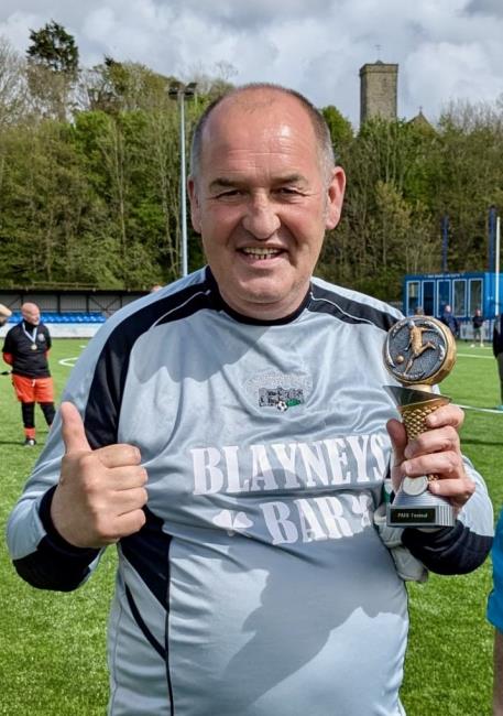 Male player - Steve Pelly Price