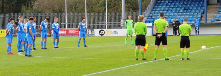 Minutes silence for Lenny Lewis