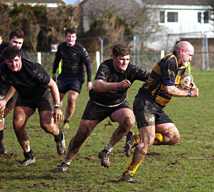 Anthony Davies drives hard for St Davids