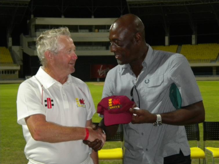 Nick Evans and Sir Viv Richards