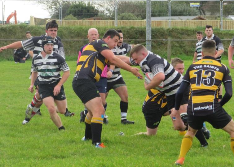 Tregaron drive on against The Saints