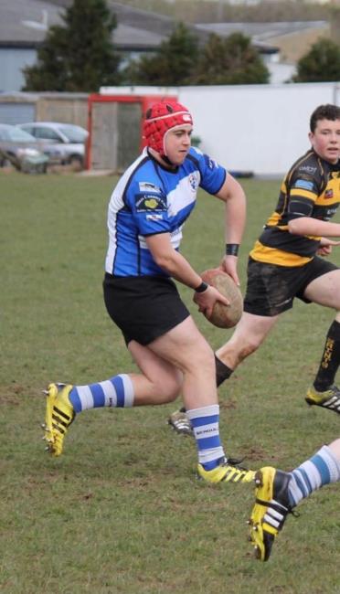 Tom showing how to give a good pass in his playing days