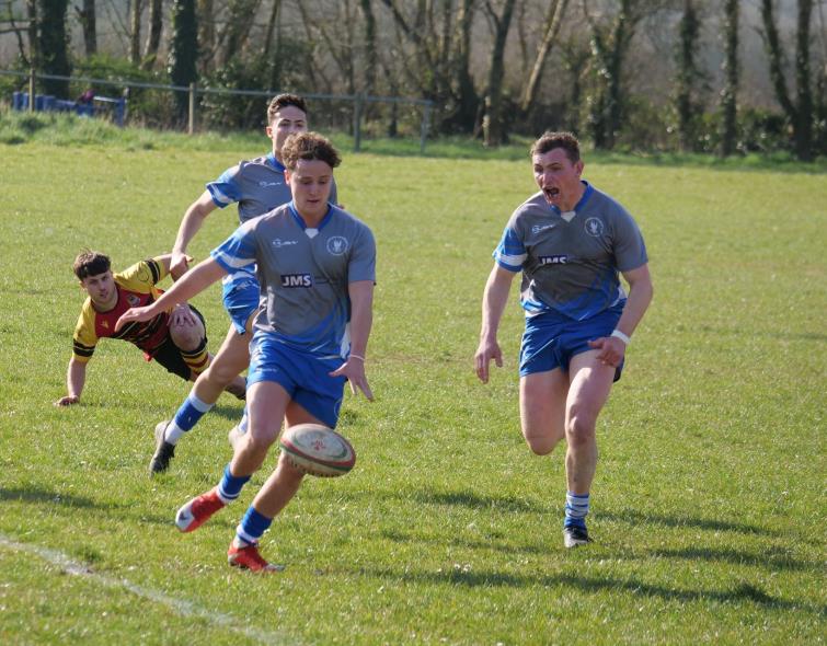 Haverfordwest fullback Jake Morgan chips ahead. Picture William John