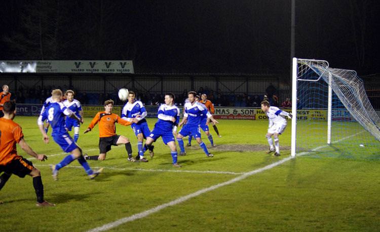 Wizards win through in penalty shoot out