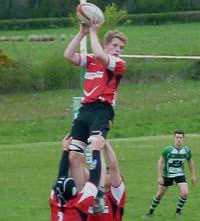 Steff steers Young Borderers to victory in epic clash