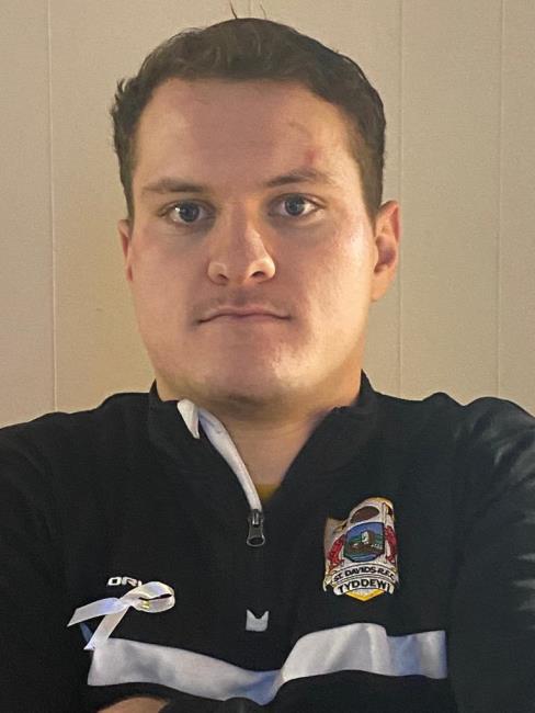 Tommy Reynolds - good try for Saints forward