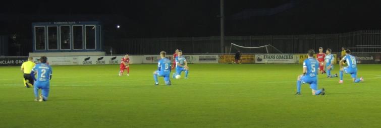 Taking the knee before kick off