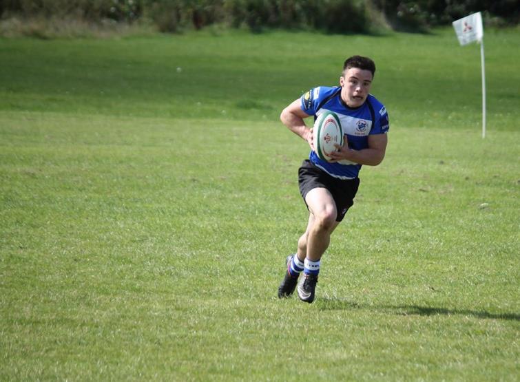 Thomas takes his new rugby role seriously! 